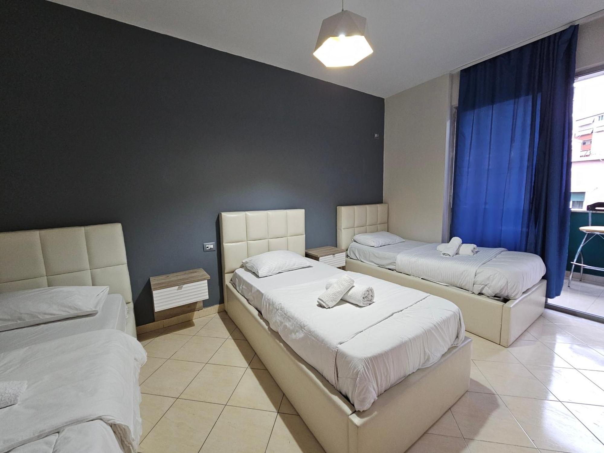 Aura Skanderbeg Square Apartments ติรานา ภายนอก รูปภาพ
