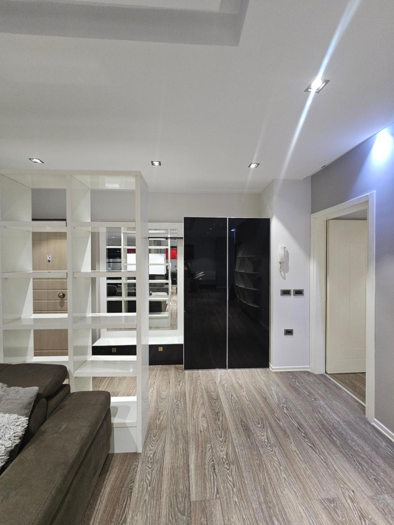 Aura Skanderbeg Square Apartments ติรานา ภายนอก รูปภาพ